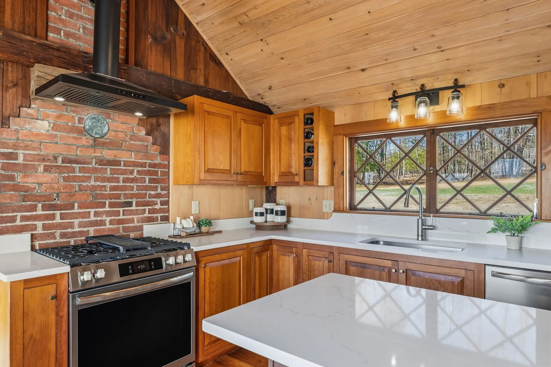 255 John Tasker Road Barnstead NH 03218-3581