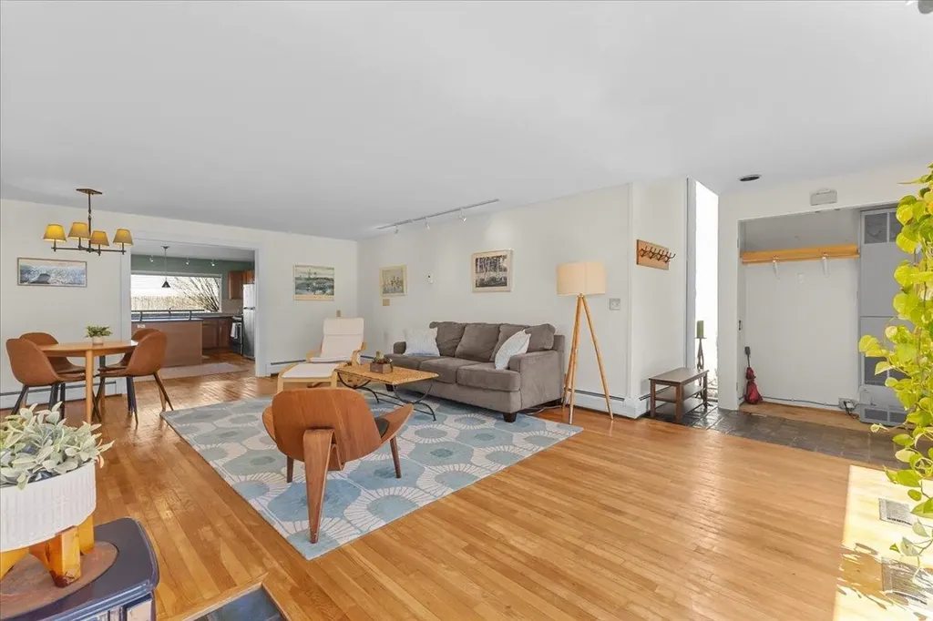 352 Colchester Avenue Burlington VT 05401