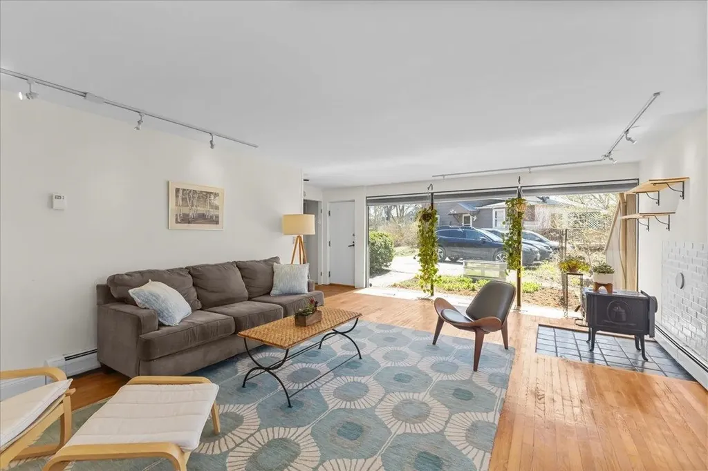 352 Colchester Avenue Burlington VT 05401