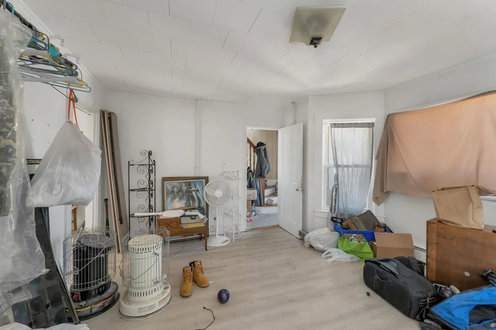 1B Balcom Street Nashua NH 03060