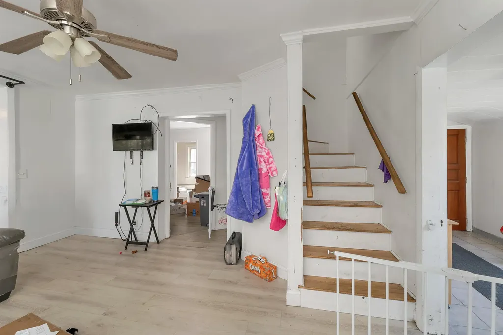 1B Balcom Street Nashua NH 03060