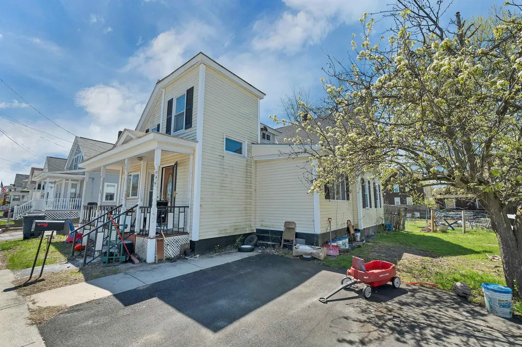 1B Balcom Street Nashua NH 03060