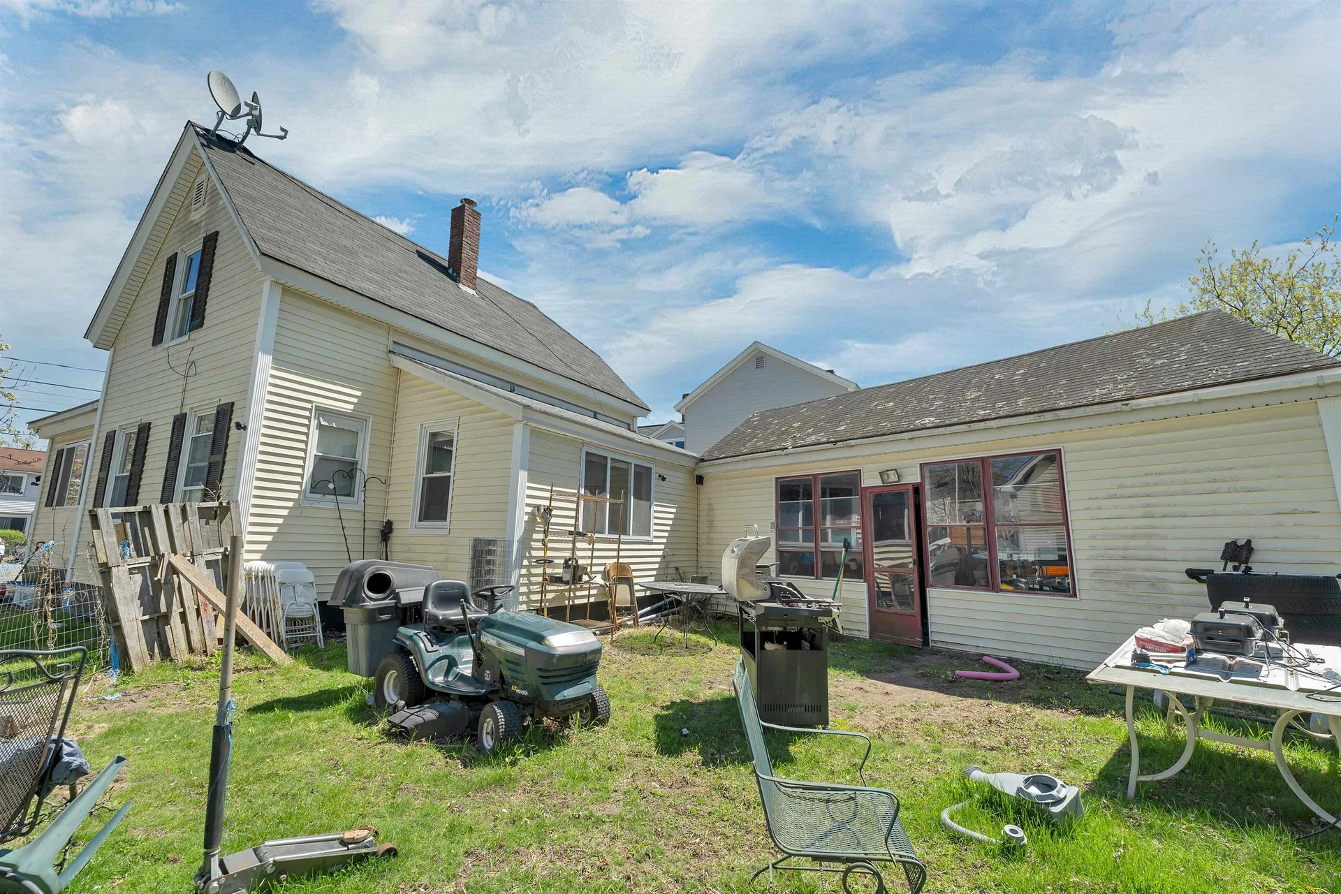 1B Balcom Street Nashua NH 03060