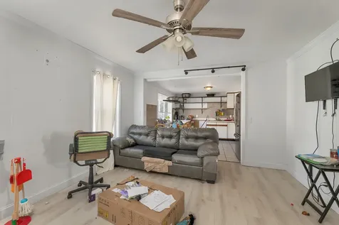 1B Balcom Street Nashua NH 03060