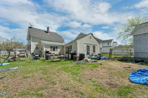1B Balcom Street Nashua NH 03060