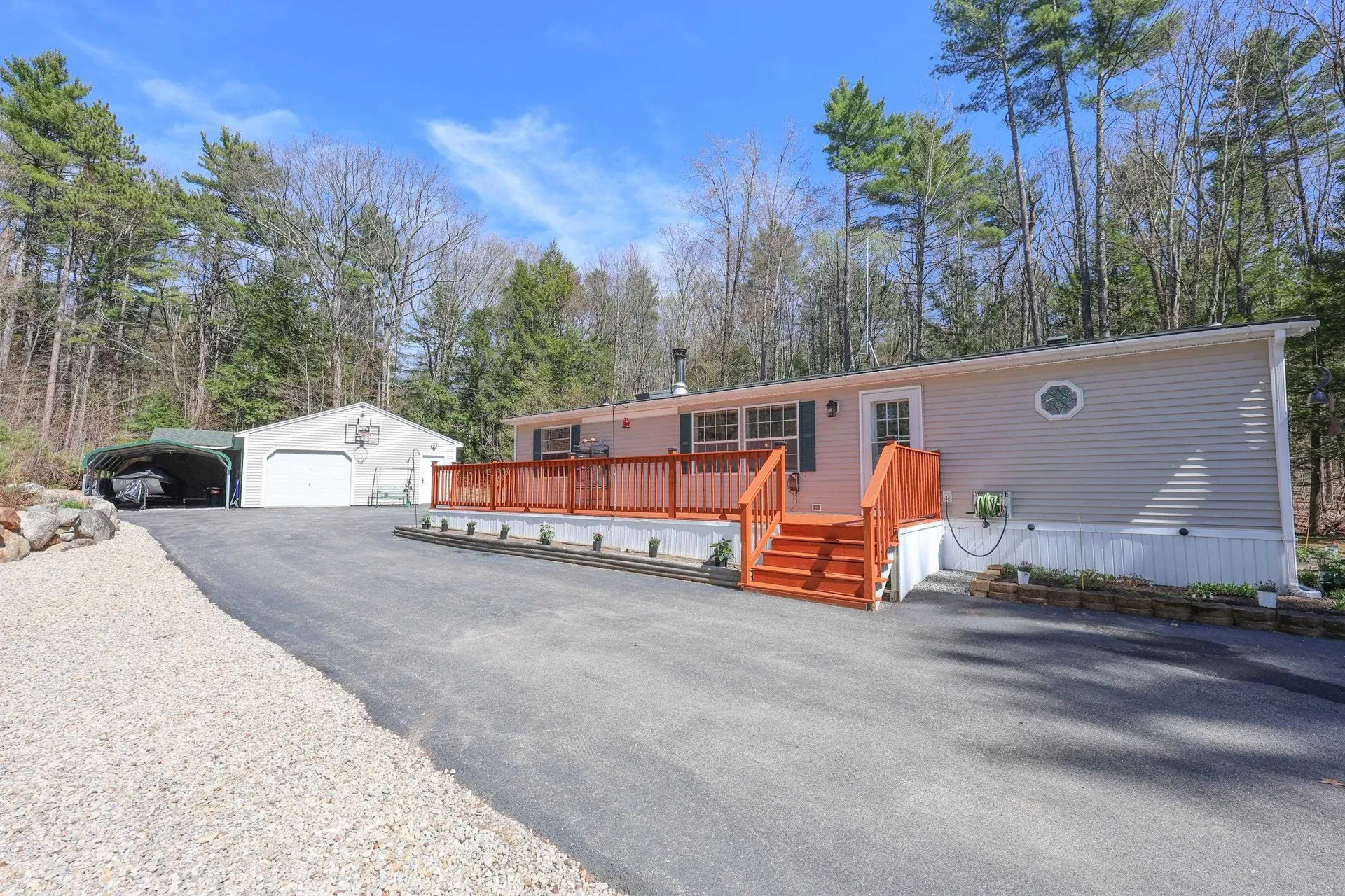 2435 Weare Road Henniker NH 03242