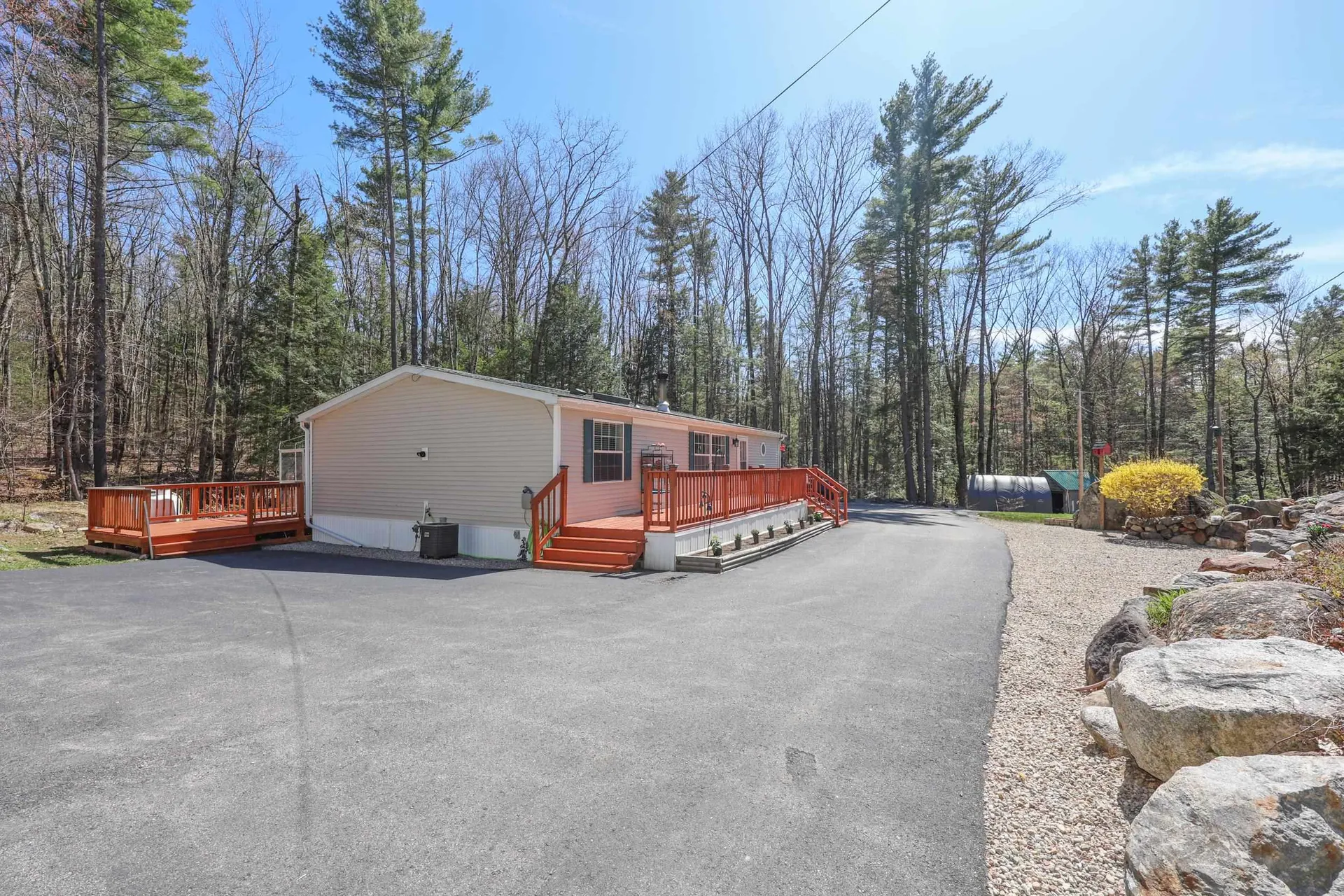 2435 Weare Road Henniker NH 03242