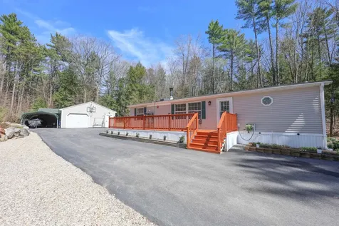 2435 Weare Road Henniker NH 03242