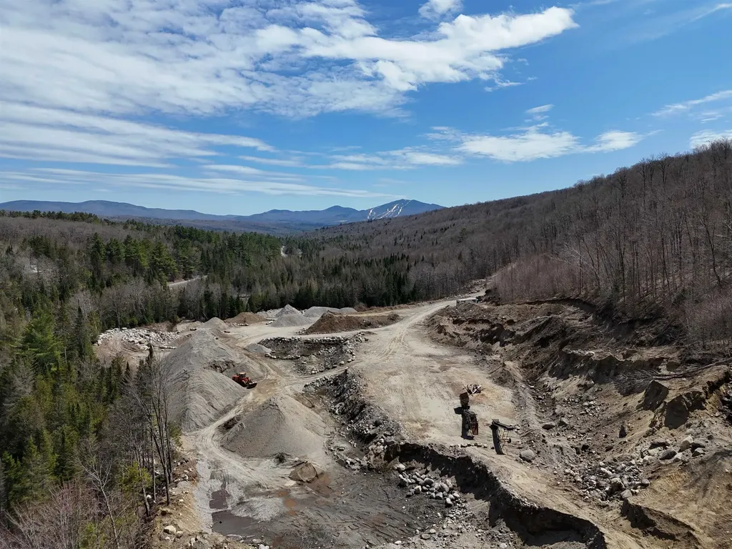 939 U.s. Route 5 Sutton VT 05867