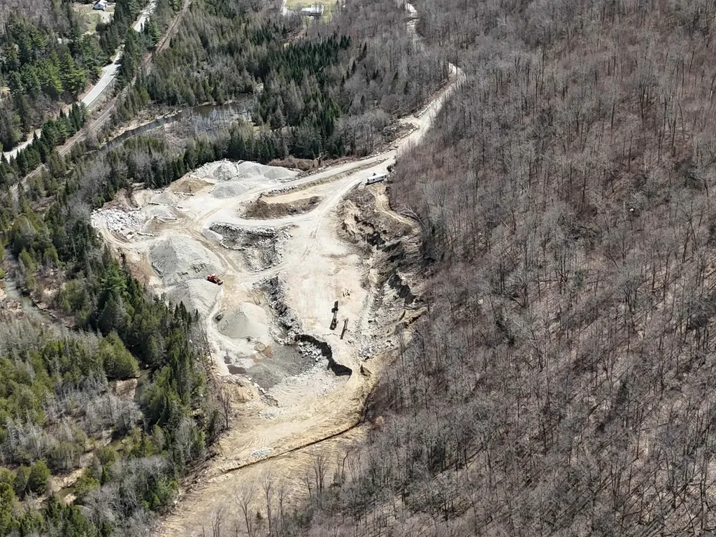 939 U.s. Route 5 Sutton VT 05867