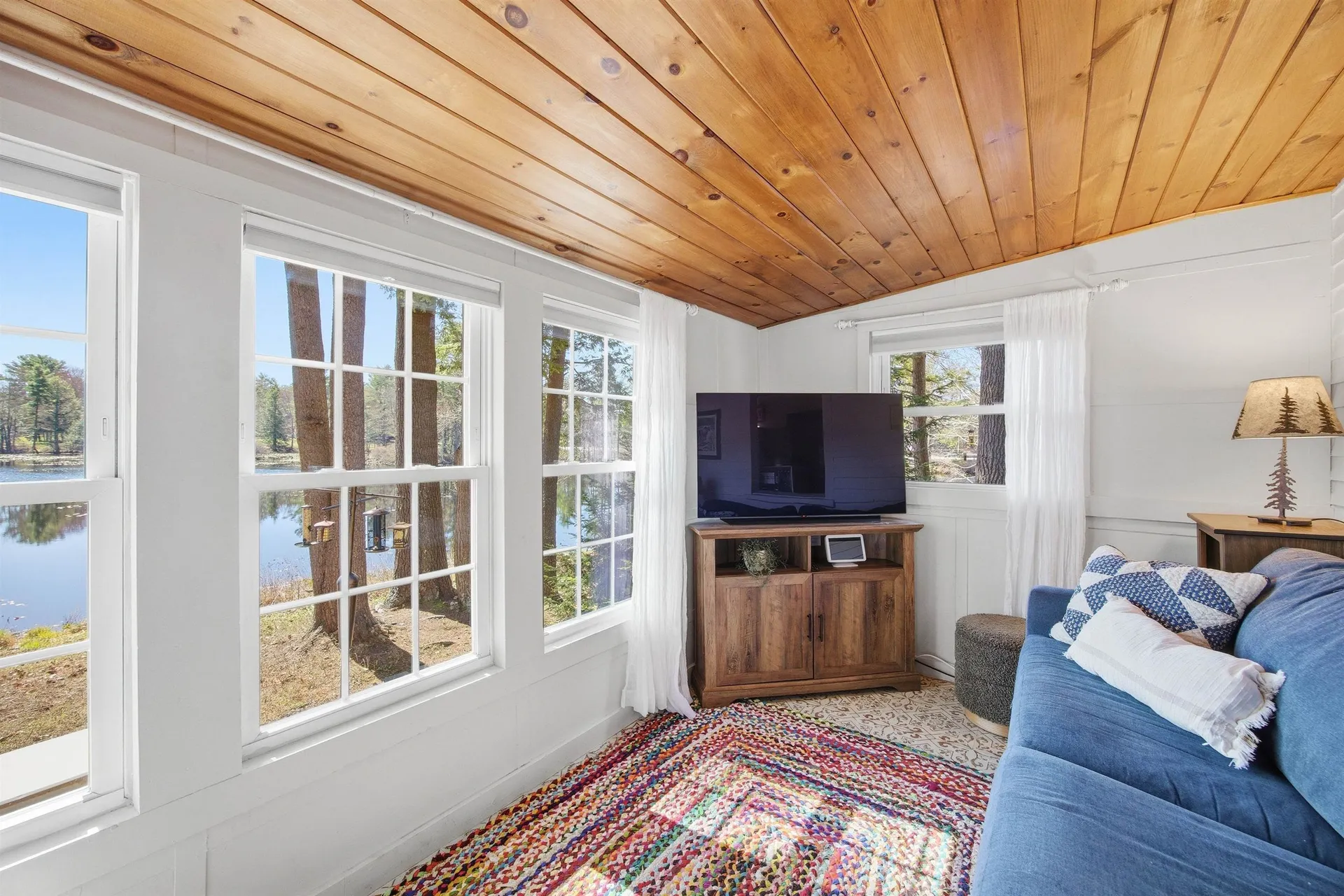 18 Holt Drive Deerfield NH 03037