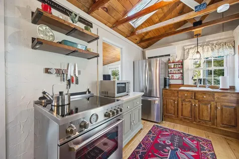 18 Holt Drive Deerfield NH 03037