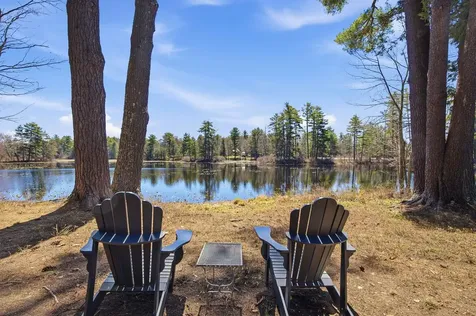 18 Holt Drive Deerfield NH 03037