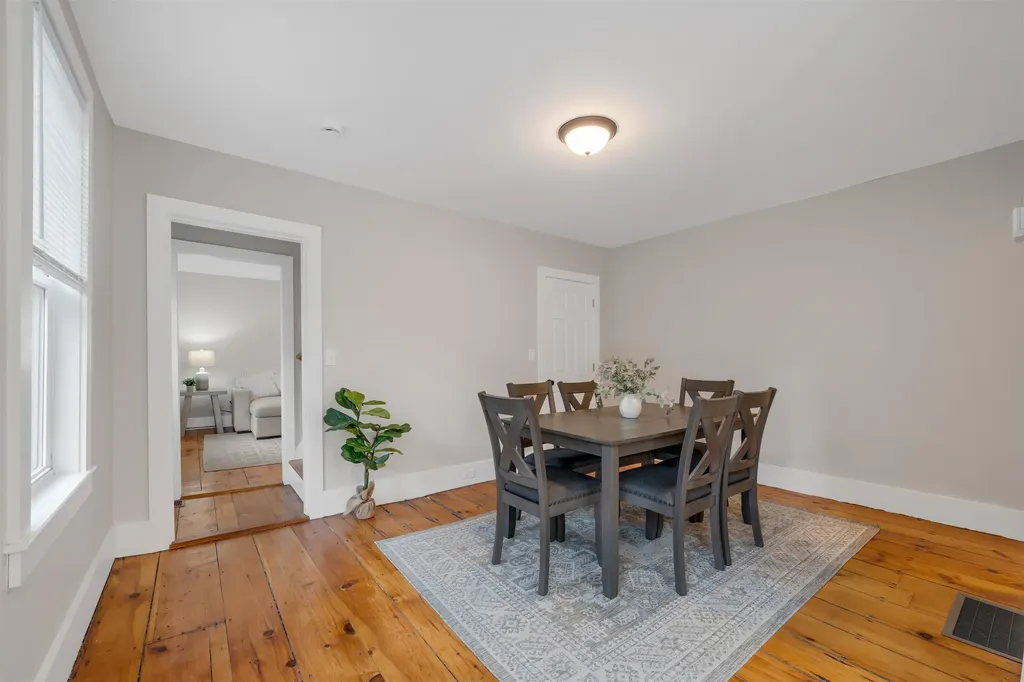 16 Chestnut Street Newburyport MA 01950