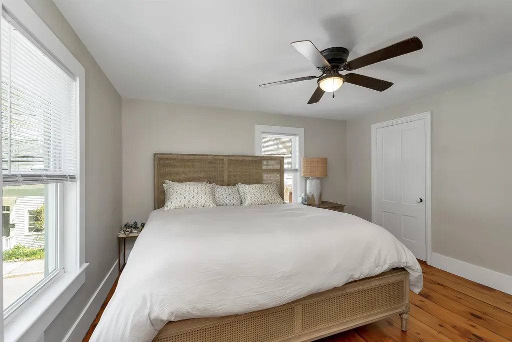 16 Chestnut Street Newburyport MA 01950