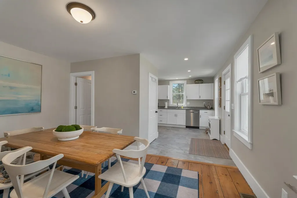 16 Chestnut Street Newburyport MA 01950