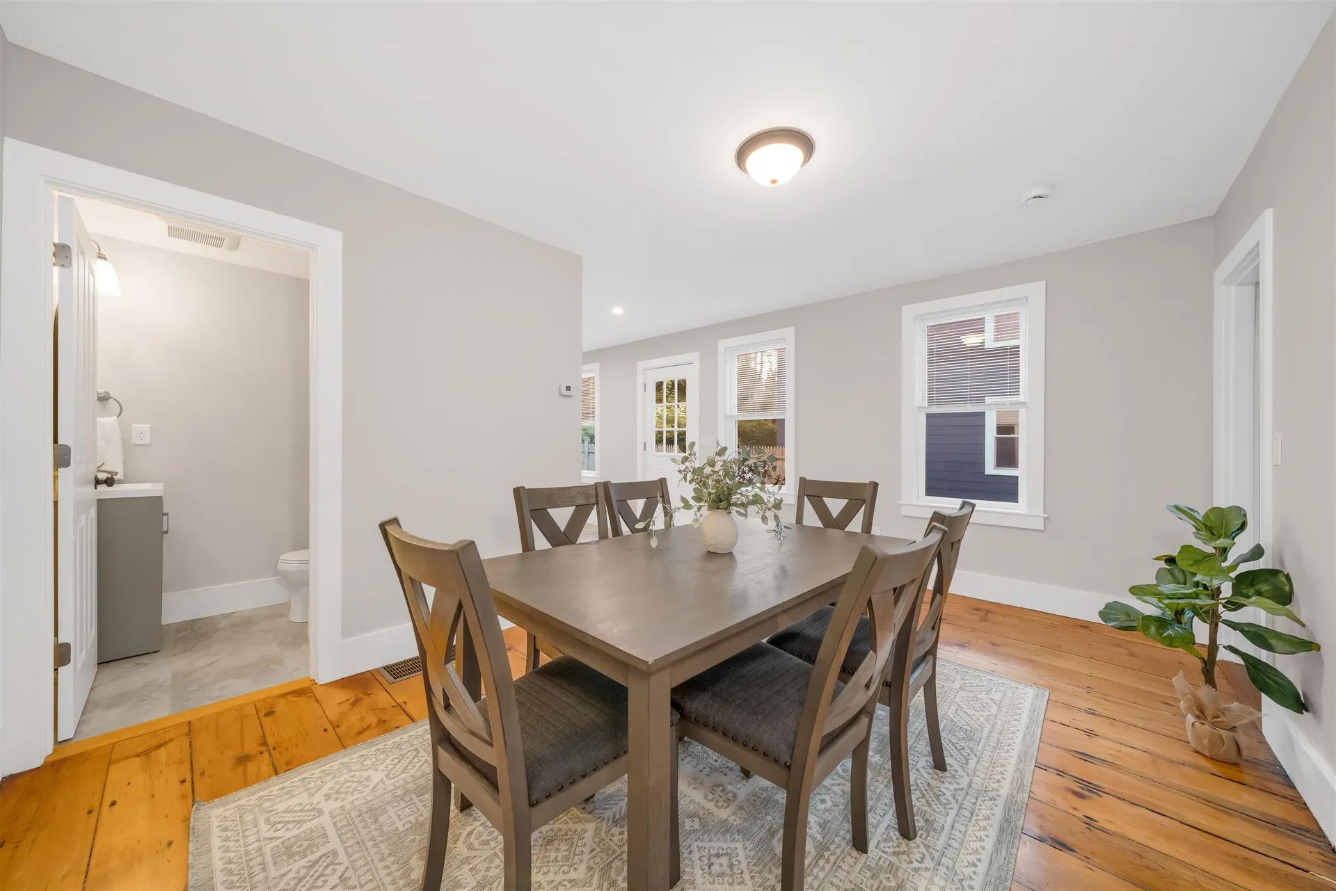 16 Chestnut Street Newburyport MA 01950