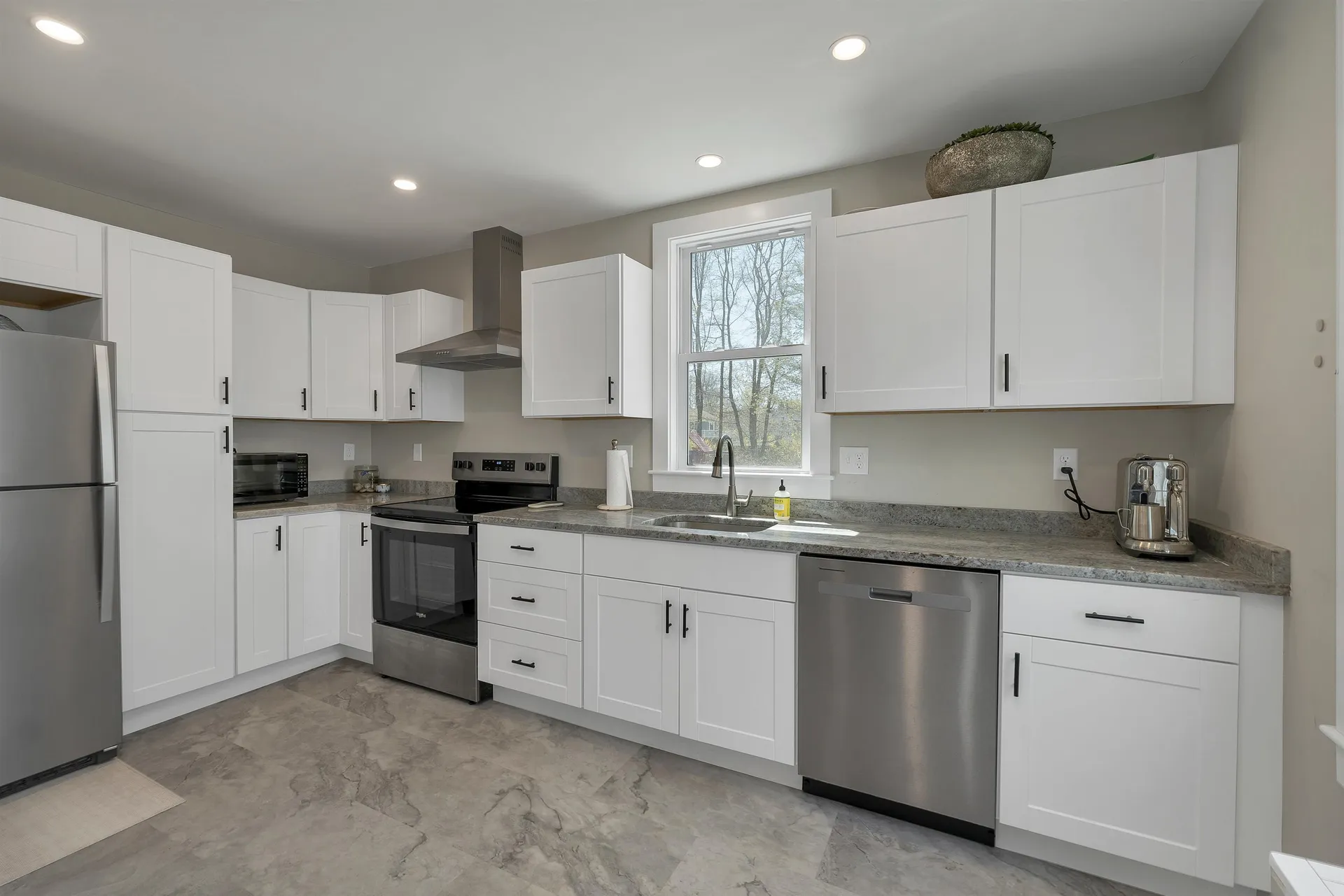 16 Chestnut Street Newburyport MA 01950
