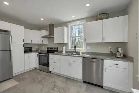 16 Chestnut Street Newburyport MA 01950