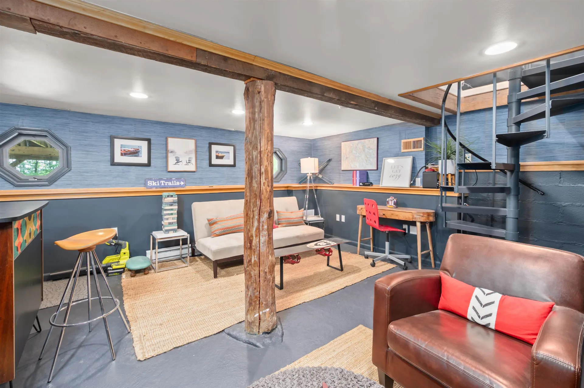 56 Old Hubbard Road Meredith NH 03253