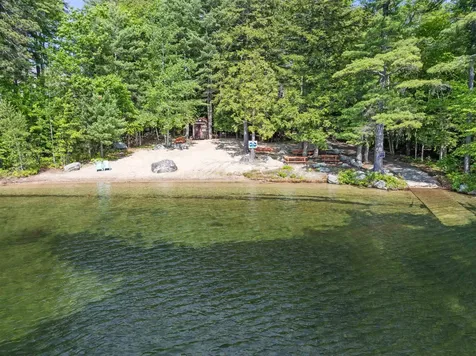 56 Old Hubbard Road Meredith NH 03253