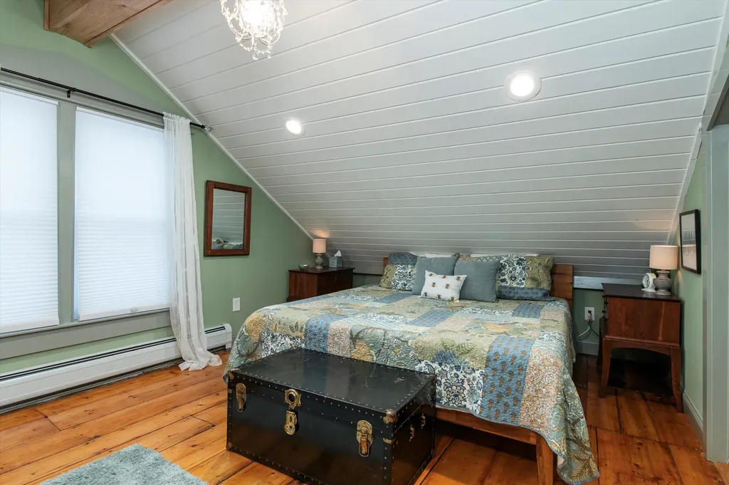 663 Depot Street Chester VT 05143