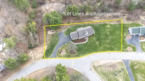 23 Sun Lake Drive Belmont NH 03220