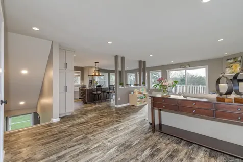 23 Sun Lake Drive Belmont NH 03220