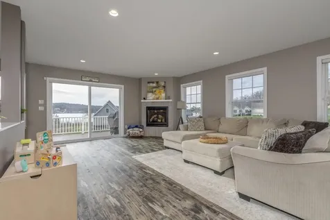23 Sun Lake Drive Belmont NH 03220