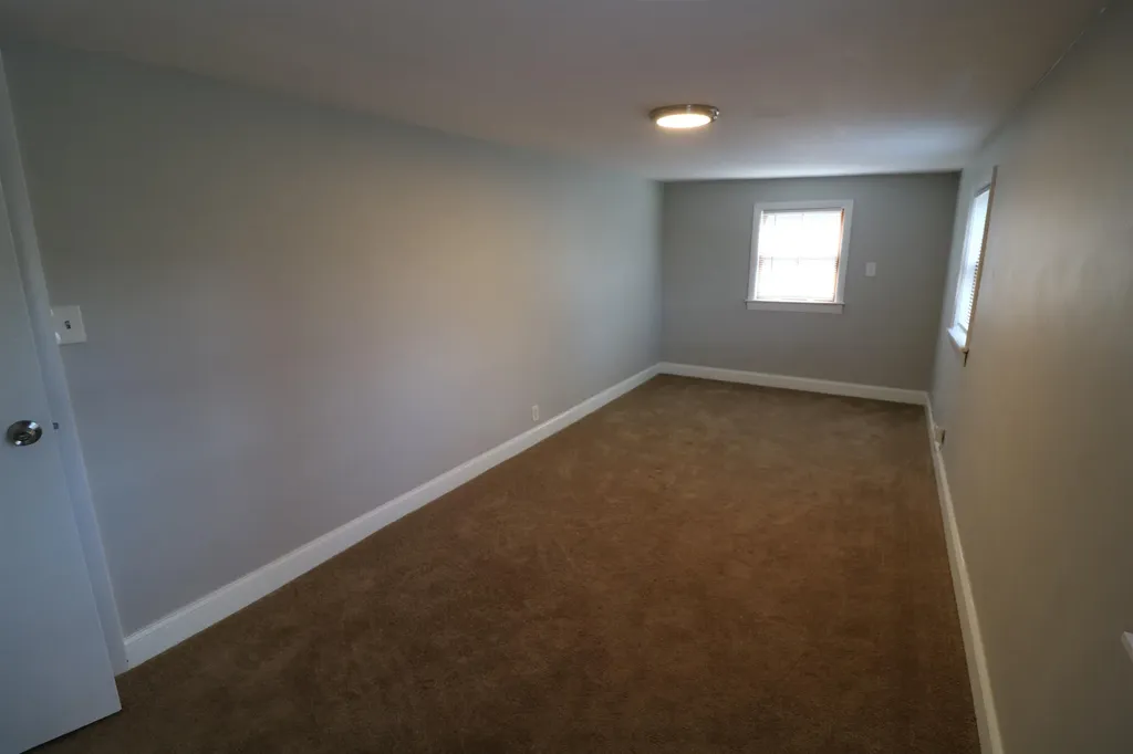 73 North Street Jaffrey NH 03452
