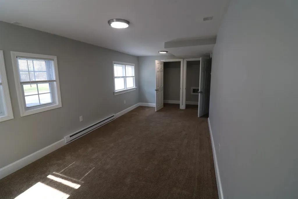 73 North Street Jaffrey NH 03452