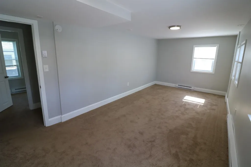 73 North Street Jaffrey NH 03452