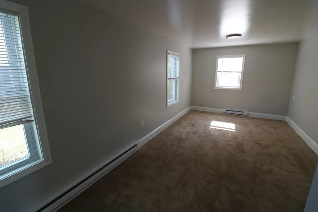 73 North Street Jaffrey NH 03452