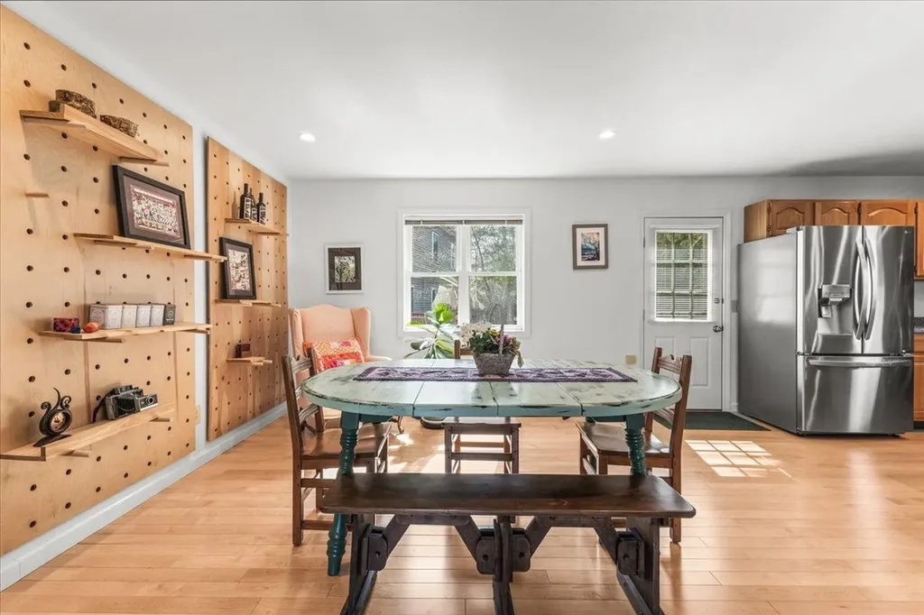 16 Joseph Lane Essex VT 05452