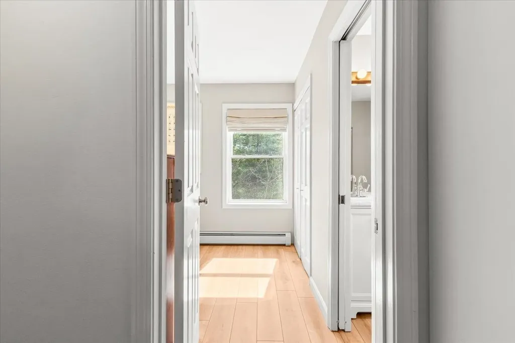 16 Joseph Lane Essex VT 05452