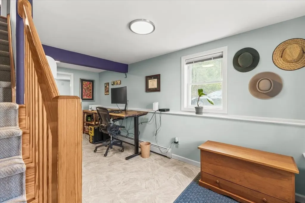 16 Joseph Lane Essex VT 05452