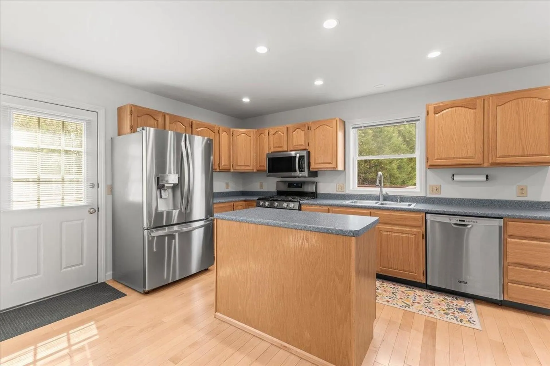 16 Joseph Lane Essex VT 05452