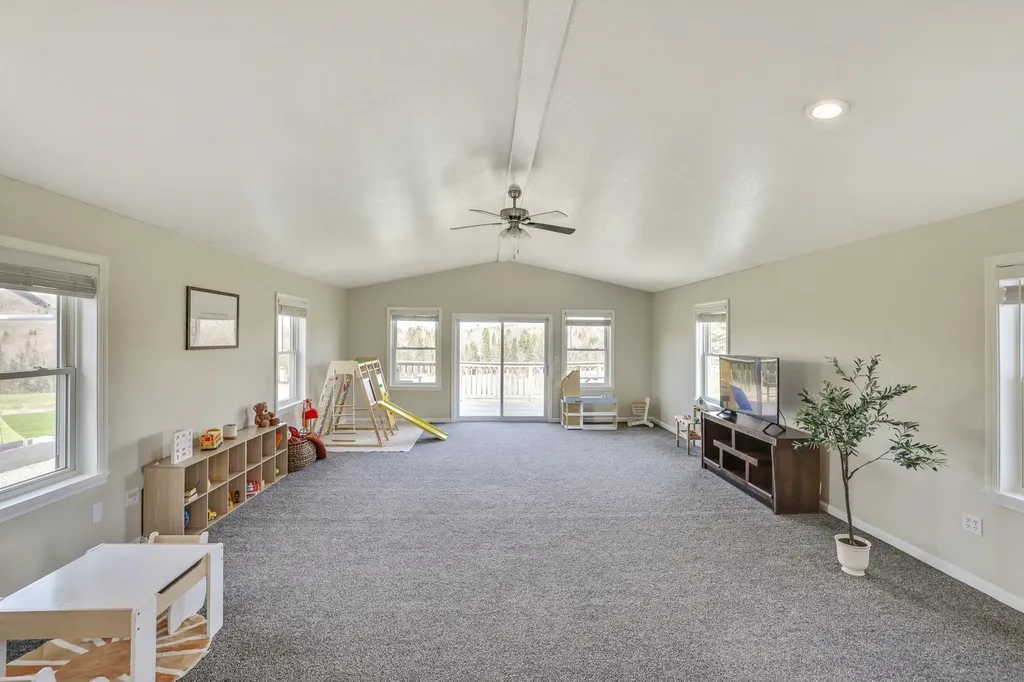 322 Petit Road Coventry VT 05855