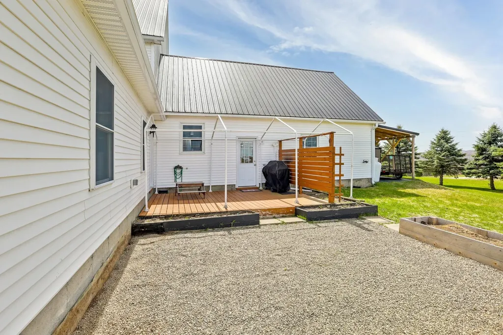 322 Petit Road Coventry VT 05855