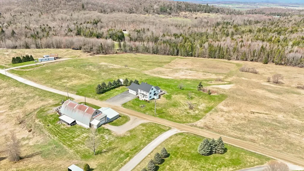 322 Petit Road Coventry VT 05855