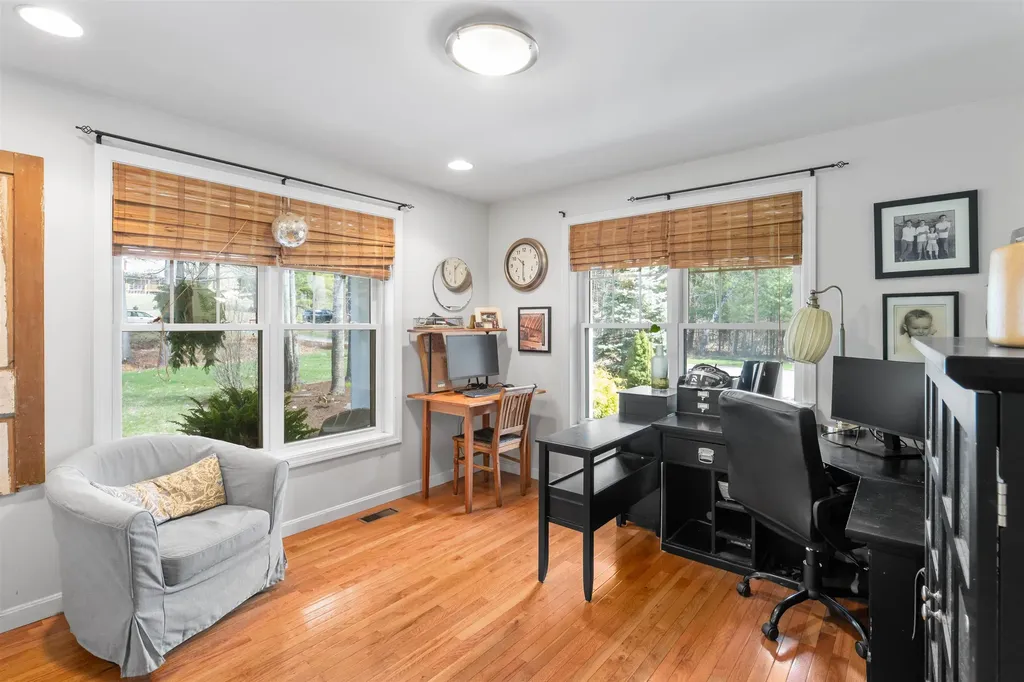 208 Benjamin Wentworth Drive Tamworth NH 03817