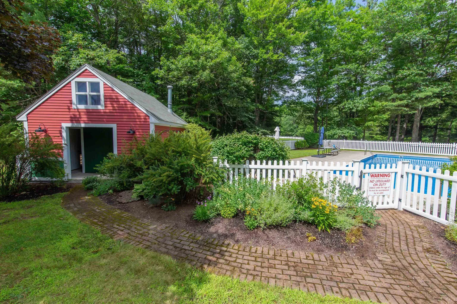 208 Benjamin Wentworth Drive Tamworth NH 03817