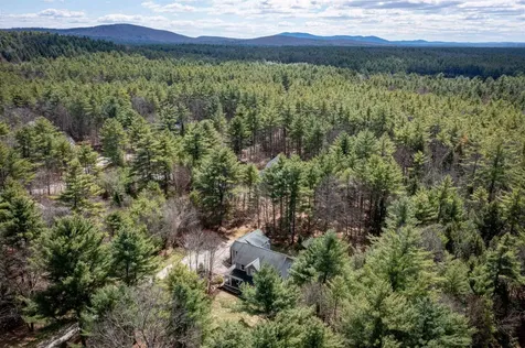 208 Benjamin Wentworth Drive Tamworth NH 03817