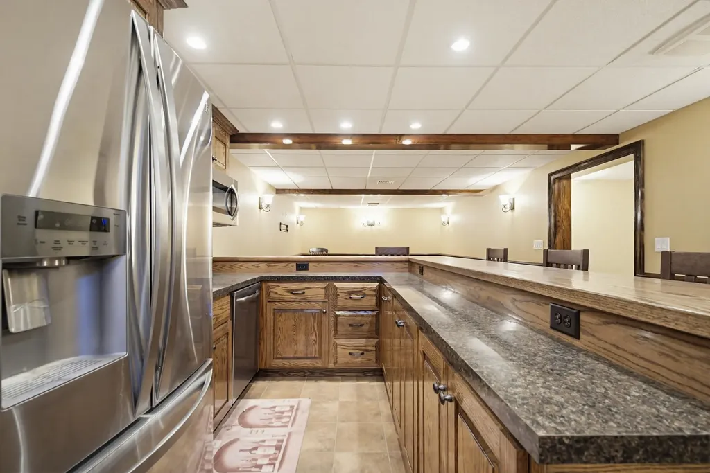 9 Pebble Beach Drive Bedford NH 03110