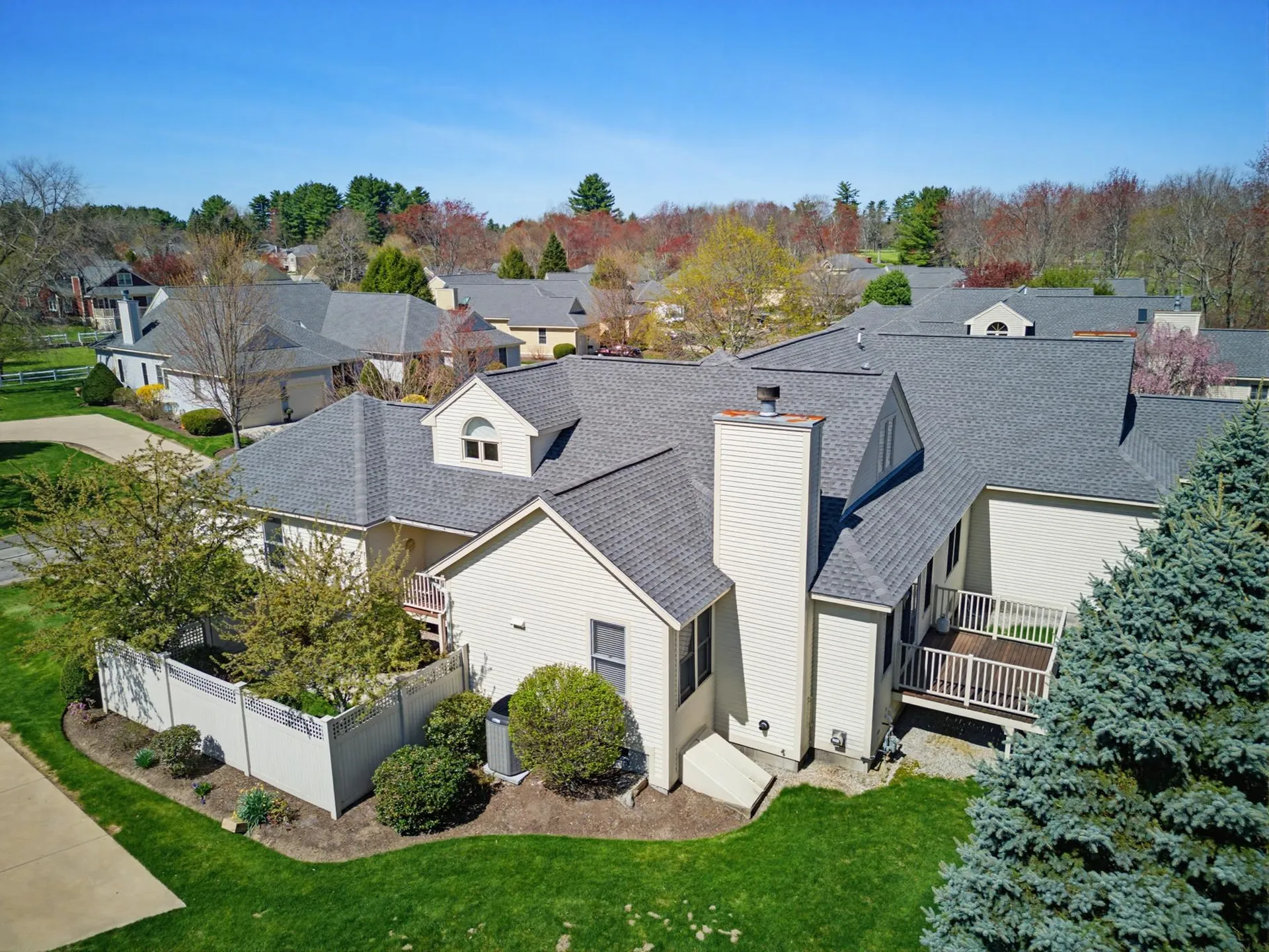 9 Pebble Beach Drive Bedford NH 03110