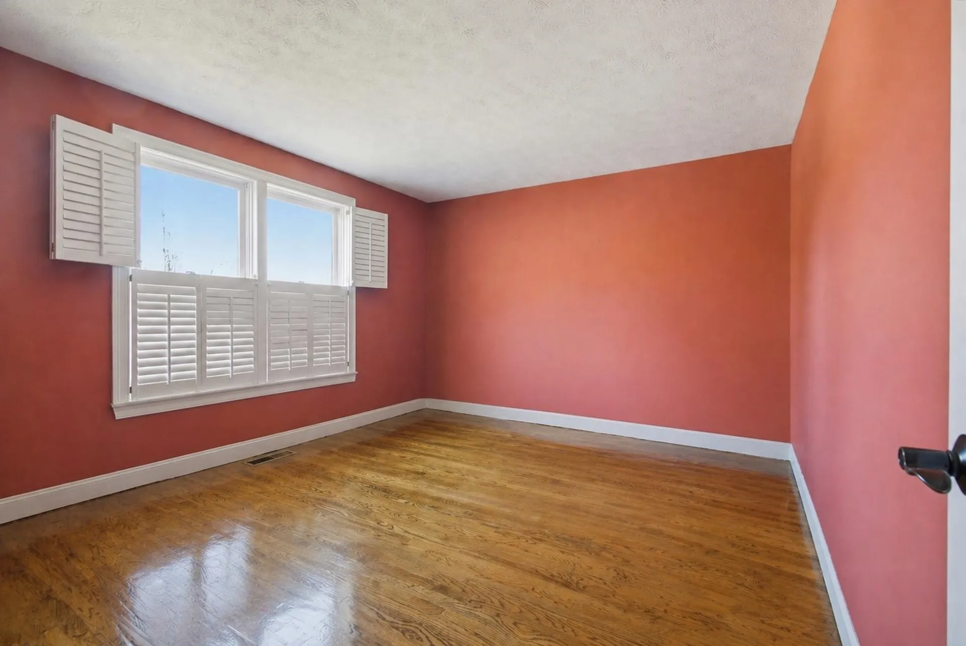 9 Pebble Beach Drive Bedford NH 03110