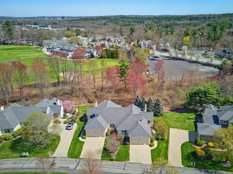 9 Pebble Beach Drive Bedford NH 03110