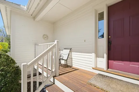 9 Pebble Beach Drive Bedford NH 03110