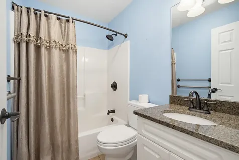9 Pebble Beach Drive Bedford NH 03110