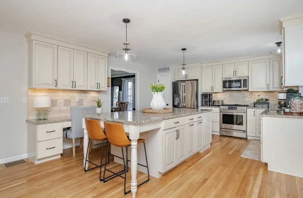 37 Ezras Way Dover NH 03820